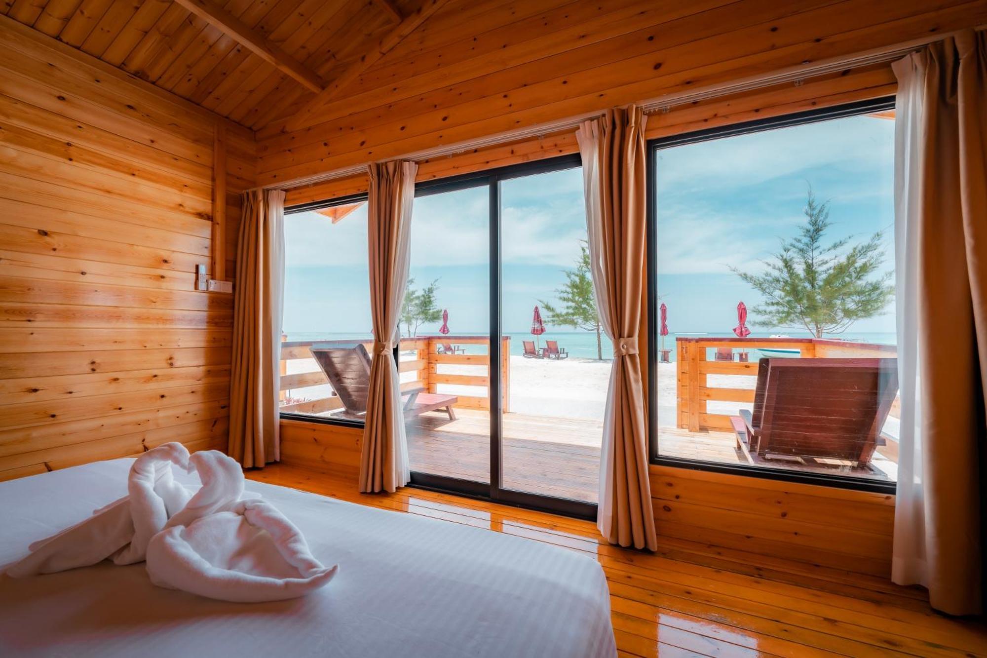 Jsk Mantanani Island Resorts Buitenkant foto